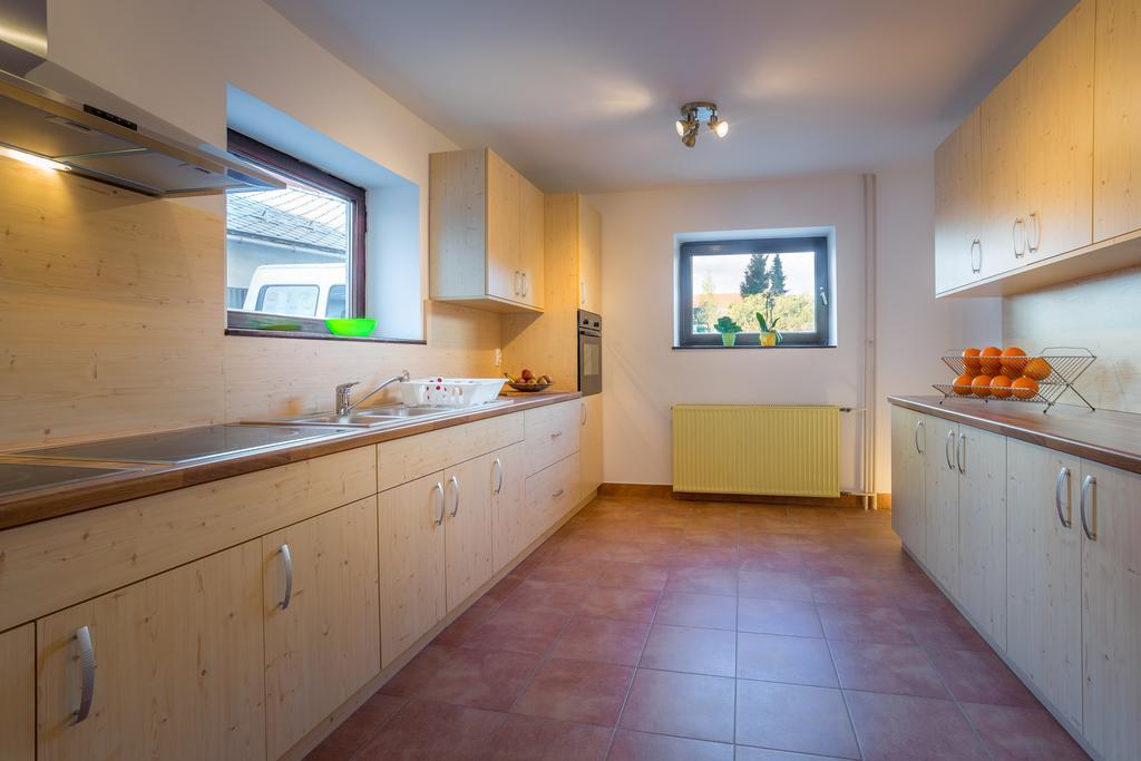 Standard Single Room with Shared Bathroom